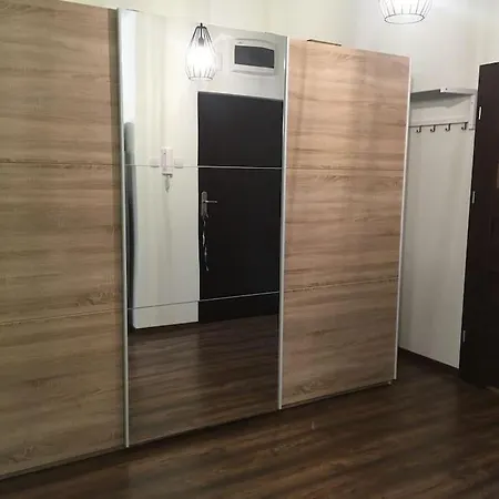 Cichy Apartament, Doskonala Komunikacja, Parking. Warsaw